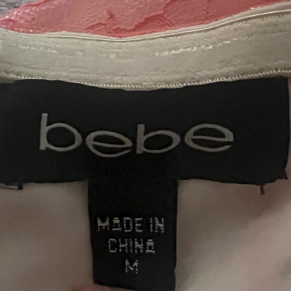 Bebe Summer Romance Wrapped Mixed Lace Dress Women's Size M - Picture 6 of 6